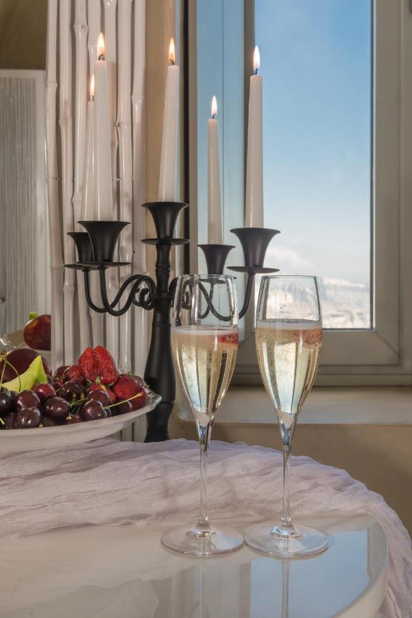 Honeymoon Suite with indoor heated Hot Tub with Caldera View,1278968737:JPEG