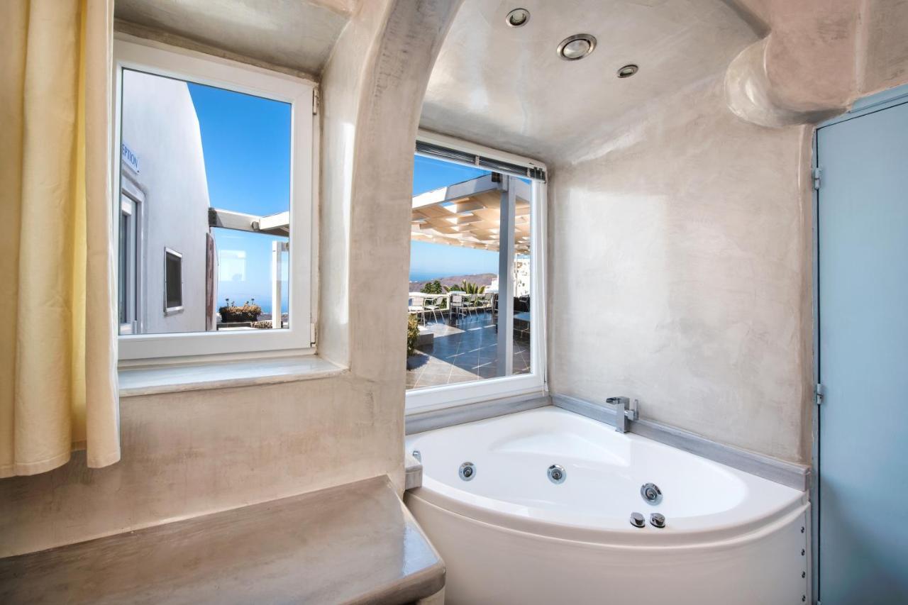 Junior Suite Hot Tub Caldera View