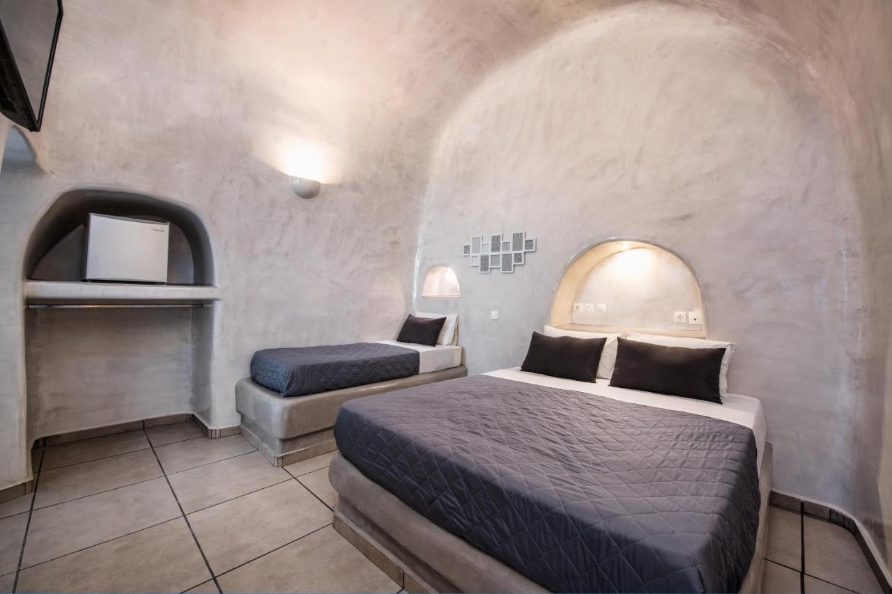 Traditional Cave Triple Room