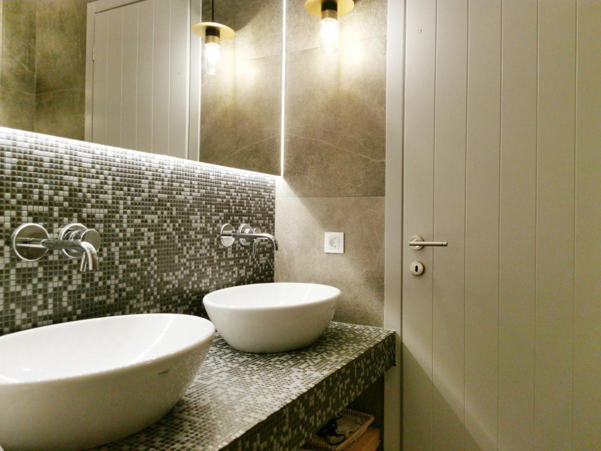 Deluxe Apartment,1022612254:JPEG