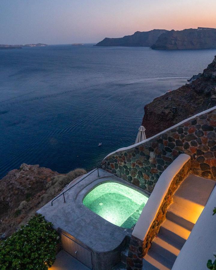 Althaea Honeymoon Cave Suite with Caldera View & Hot Tub,1034060114:JPEG