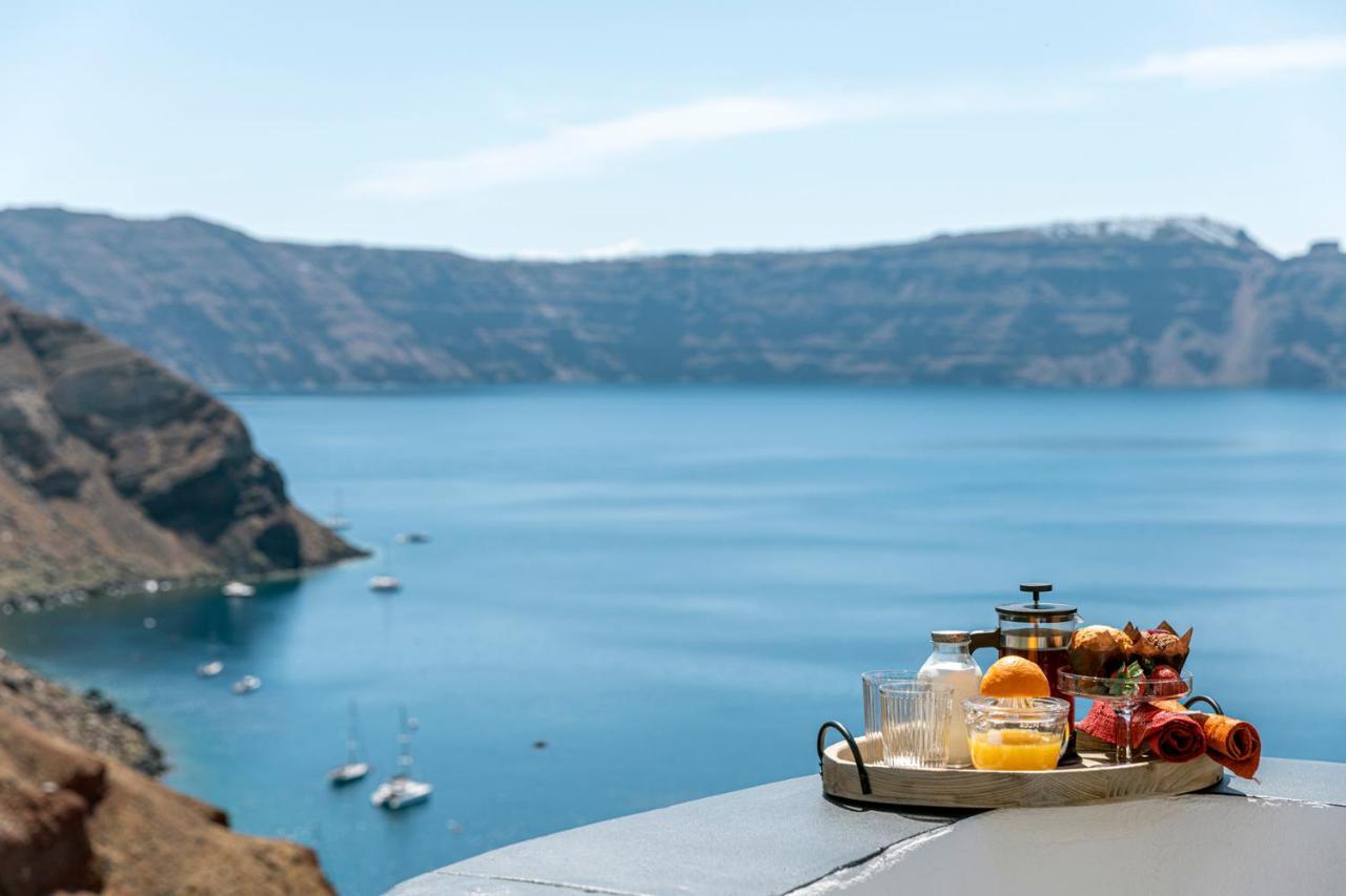 Junior Suite mit Blick auf die Caldera