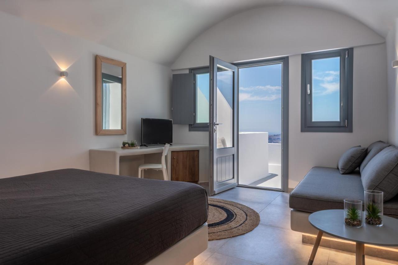 Suite Lune de Miel avec Jacuzzi Extérieur - Vue sur Caldeira