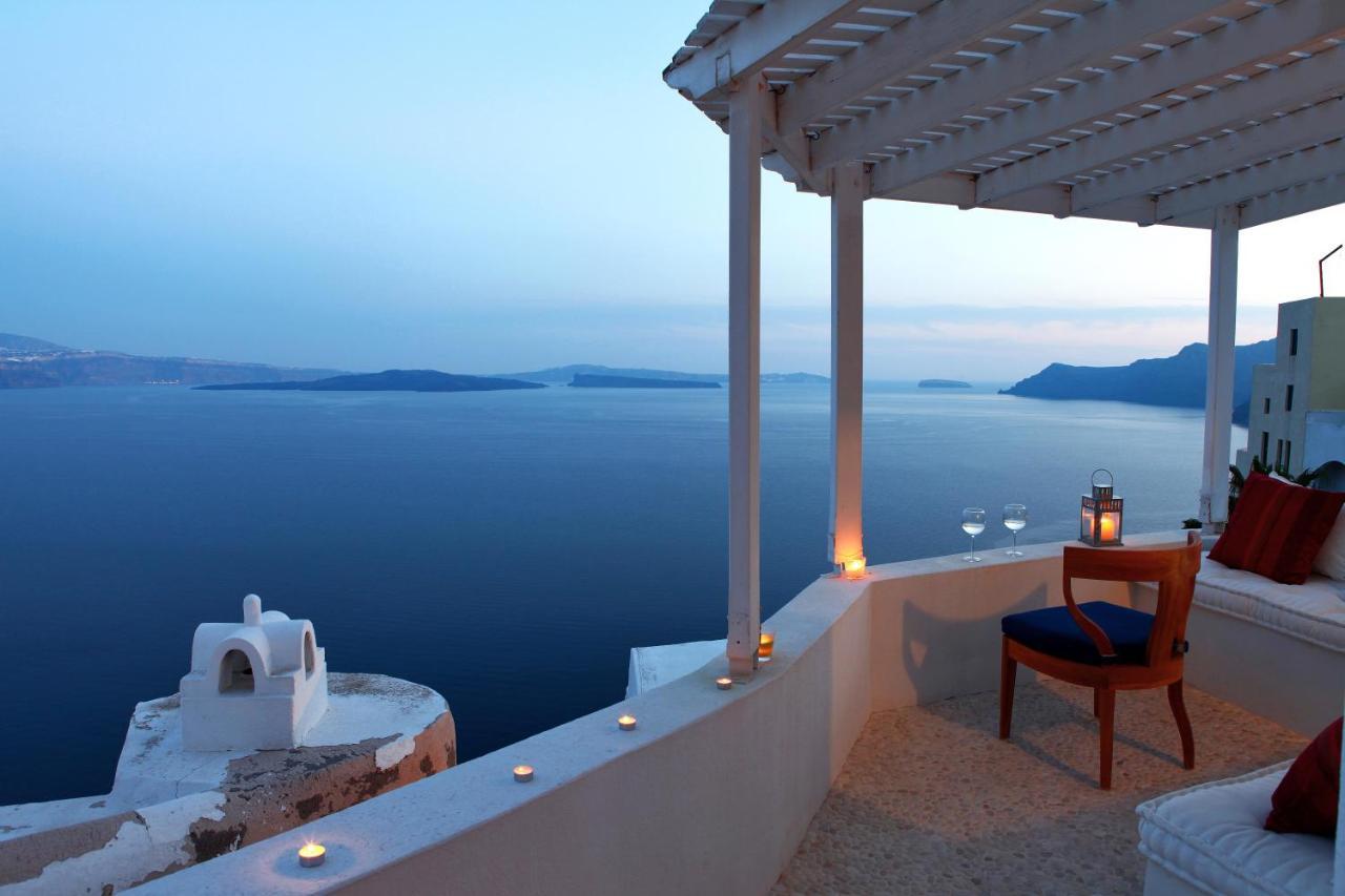 Höhlen-Suite mit 2 Schlafzimmern und Blick auf die Caldera