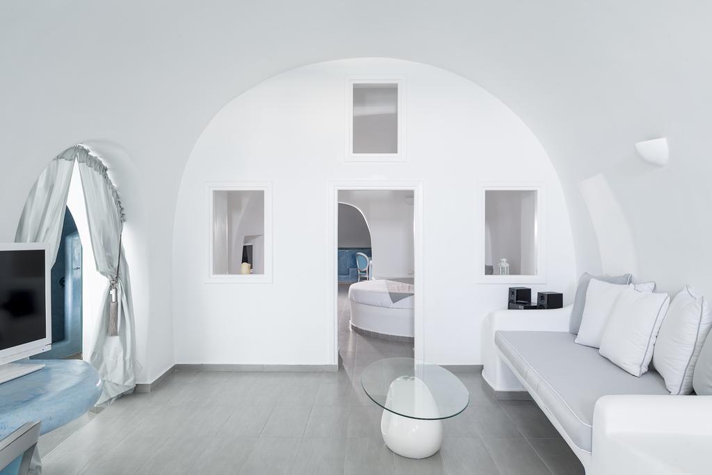 Deluxe Villa with Plunge Pool and Indoor Hot Tub,116318981:JPEG
