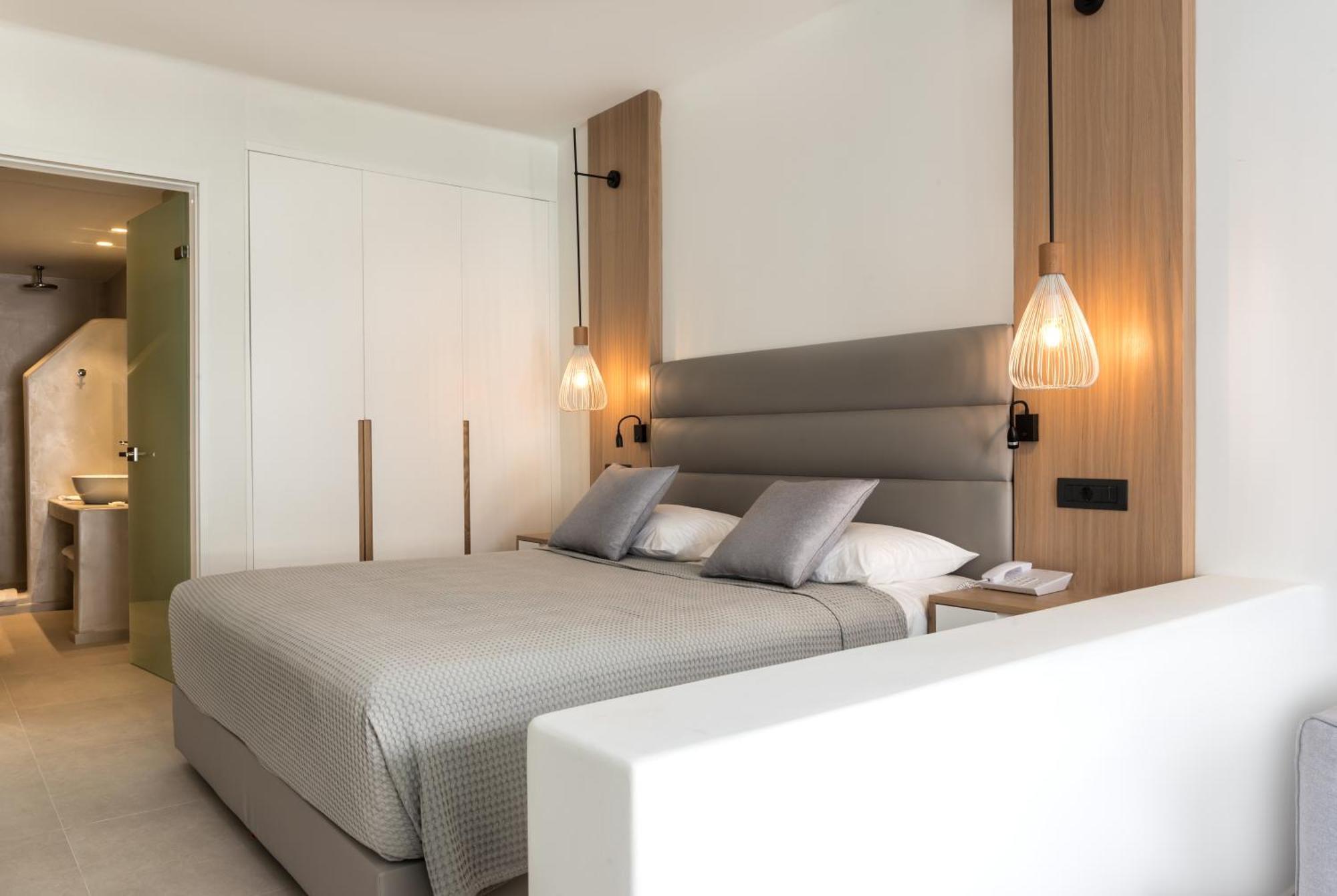 Suite with Private Pool