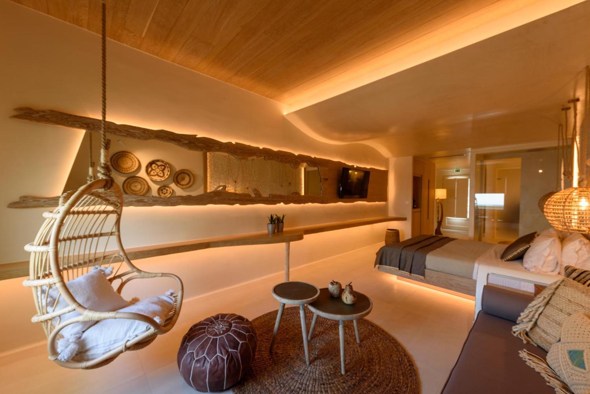 Suite Heated Jacuzzi Sea View
