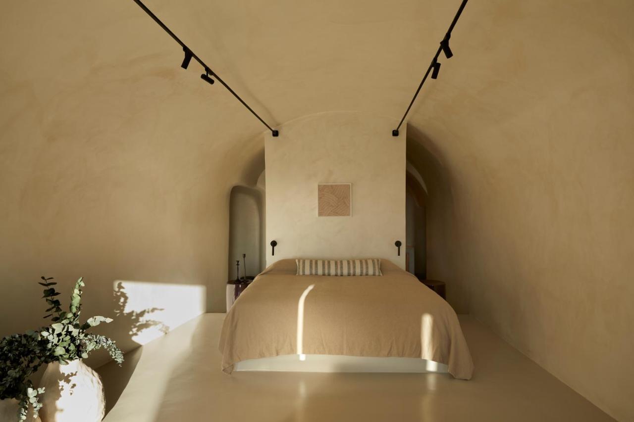 Atoles Villa with Private Pool and Caldera View