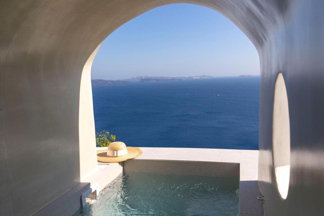 One-Bedroom Apartment Sea View