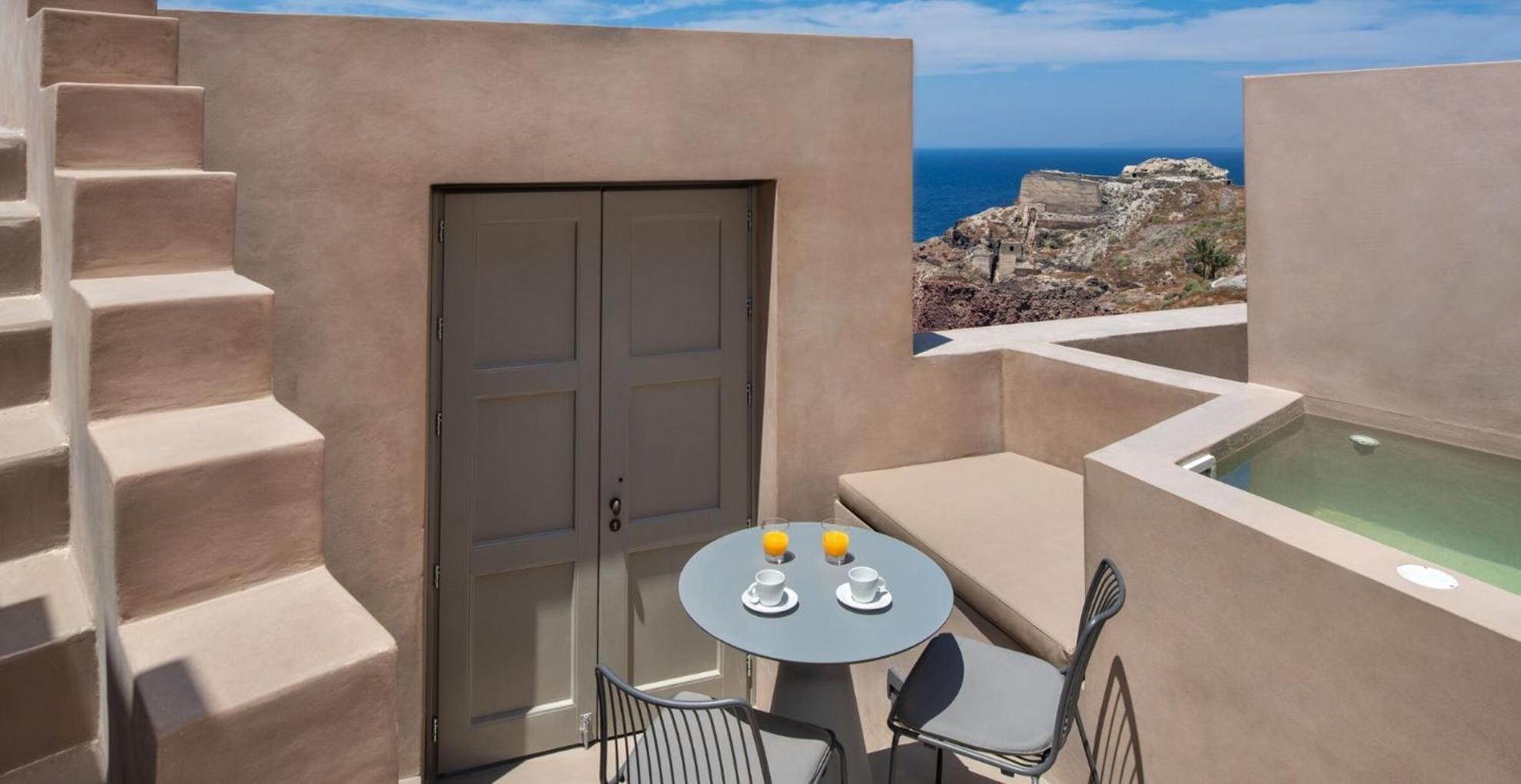 Jetted tub Suite Sea View