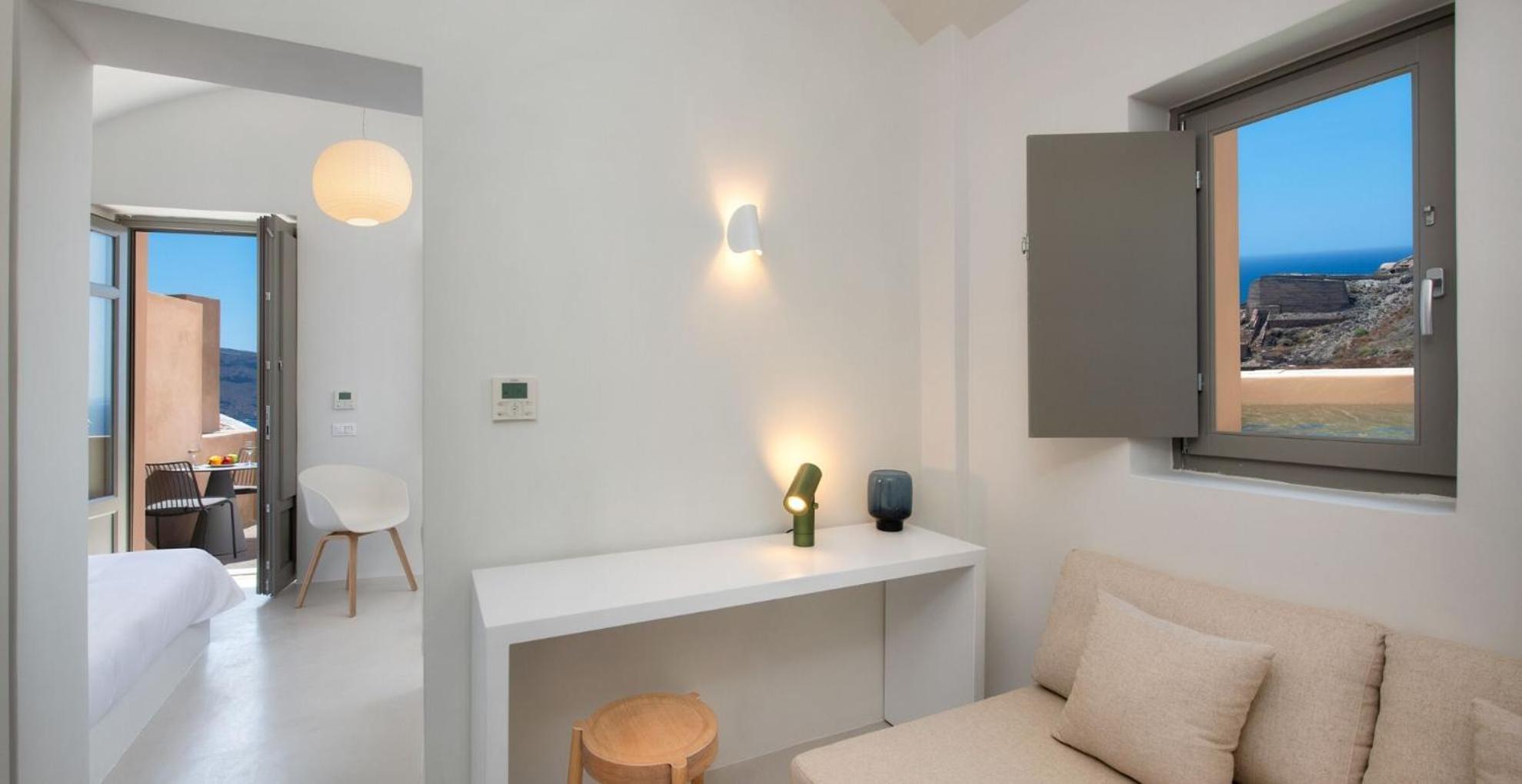 Superior Jetted tub Suite Sea View
