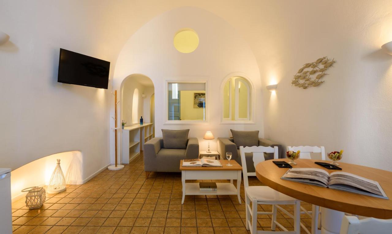 Suite Junior con bañera de hidromasaje y vistas a la caldera