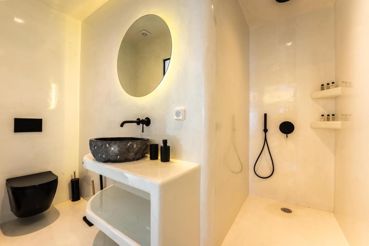 Senior Suite with Outdoor Hot Tub & Sea View