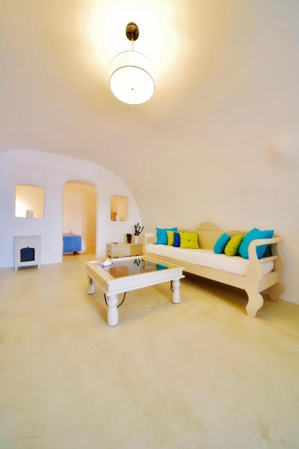 Superior Suite with Caldera View