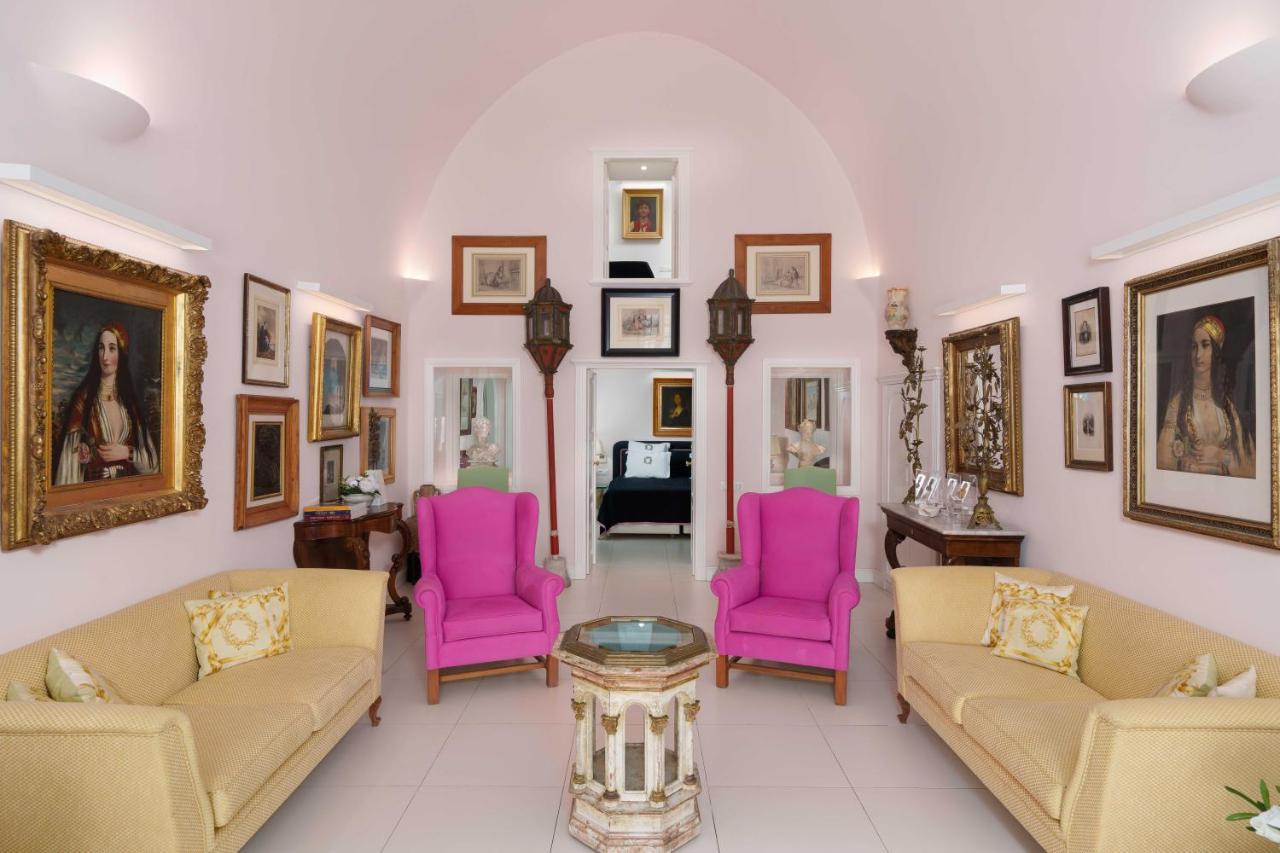 House of Portraits