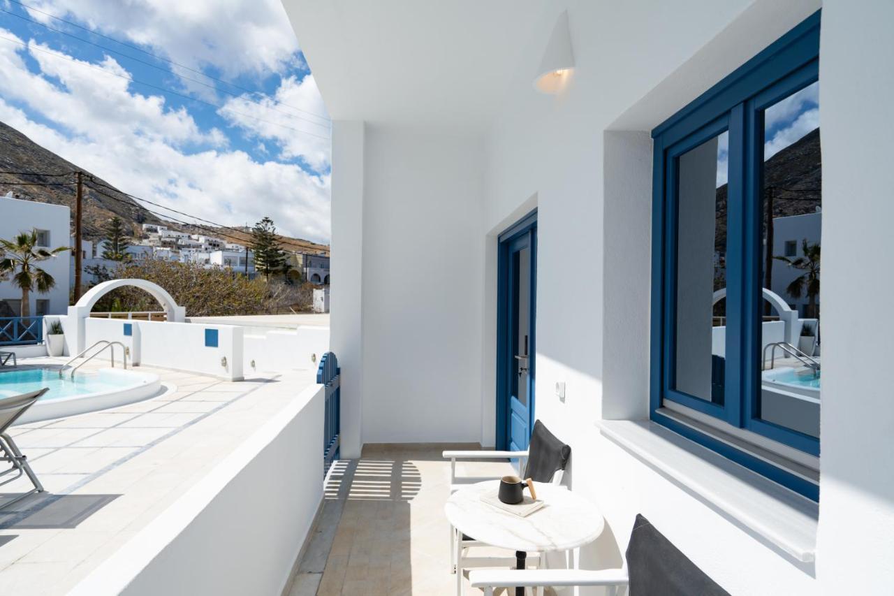 Superior Double Room by the Pool