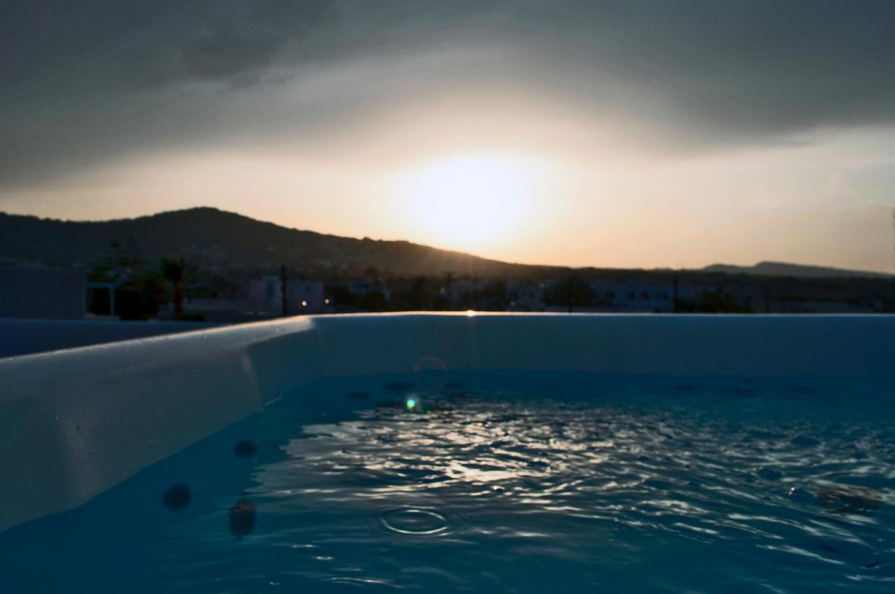 Deluxe Suite Spa Bath Sea View