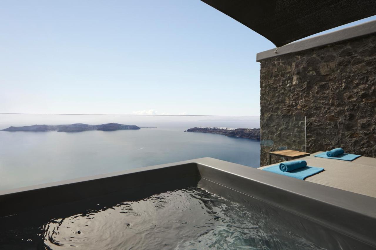 Wellness Four Bedroom Villa with Outdoor Hot Tub & Indoor Pool