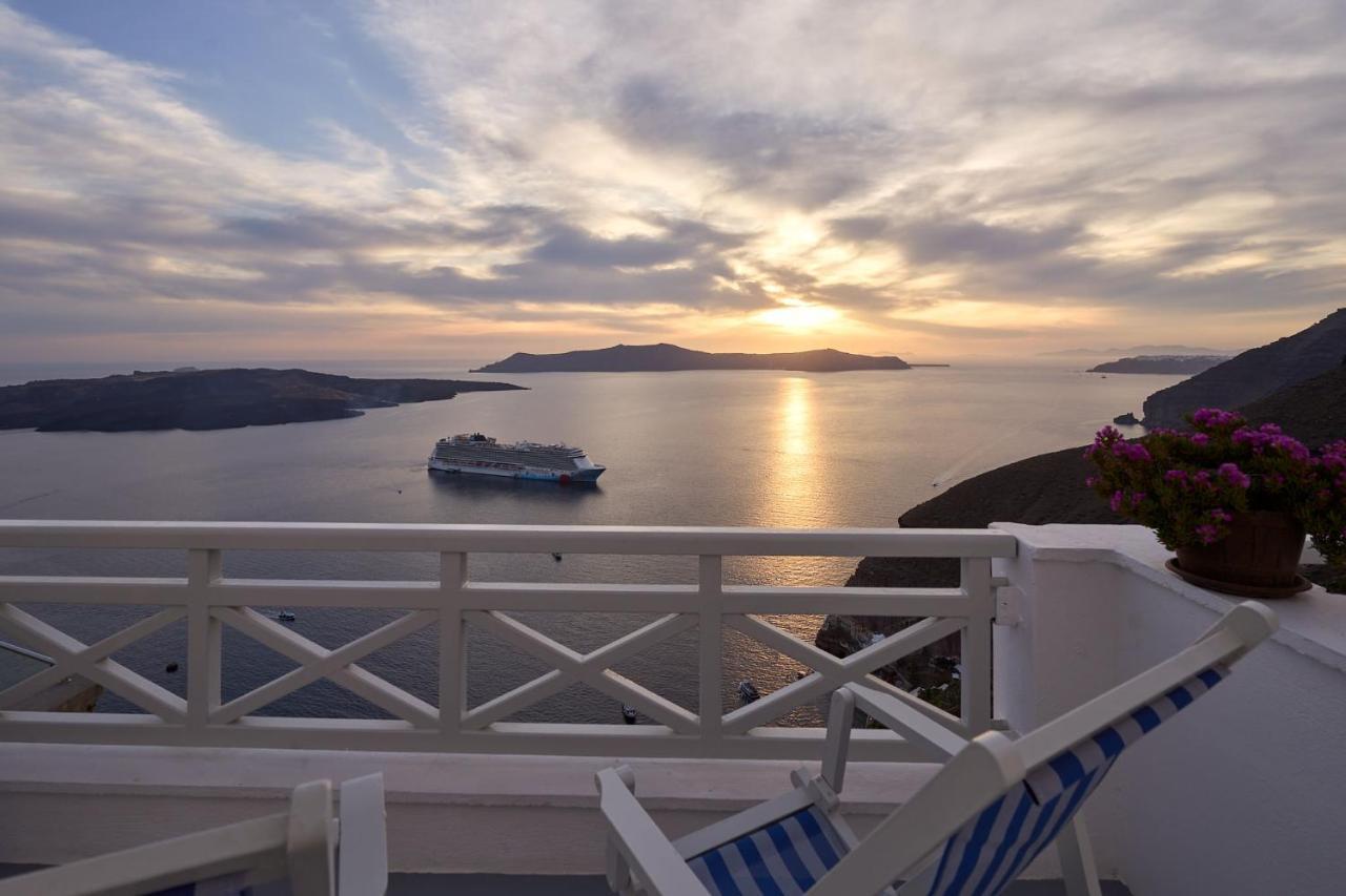 Δίκλινο Δωμάτιο με Μπαλκόνι και θέα στη Θάλασσα