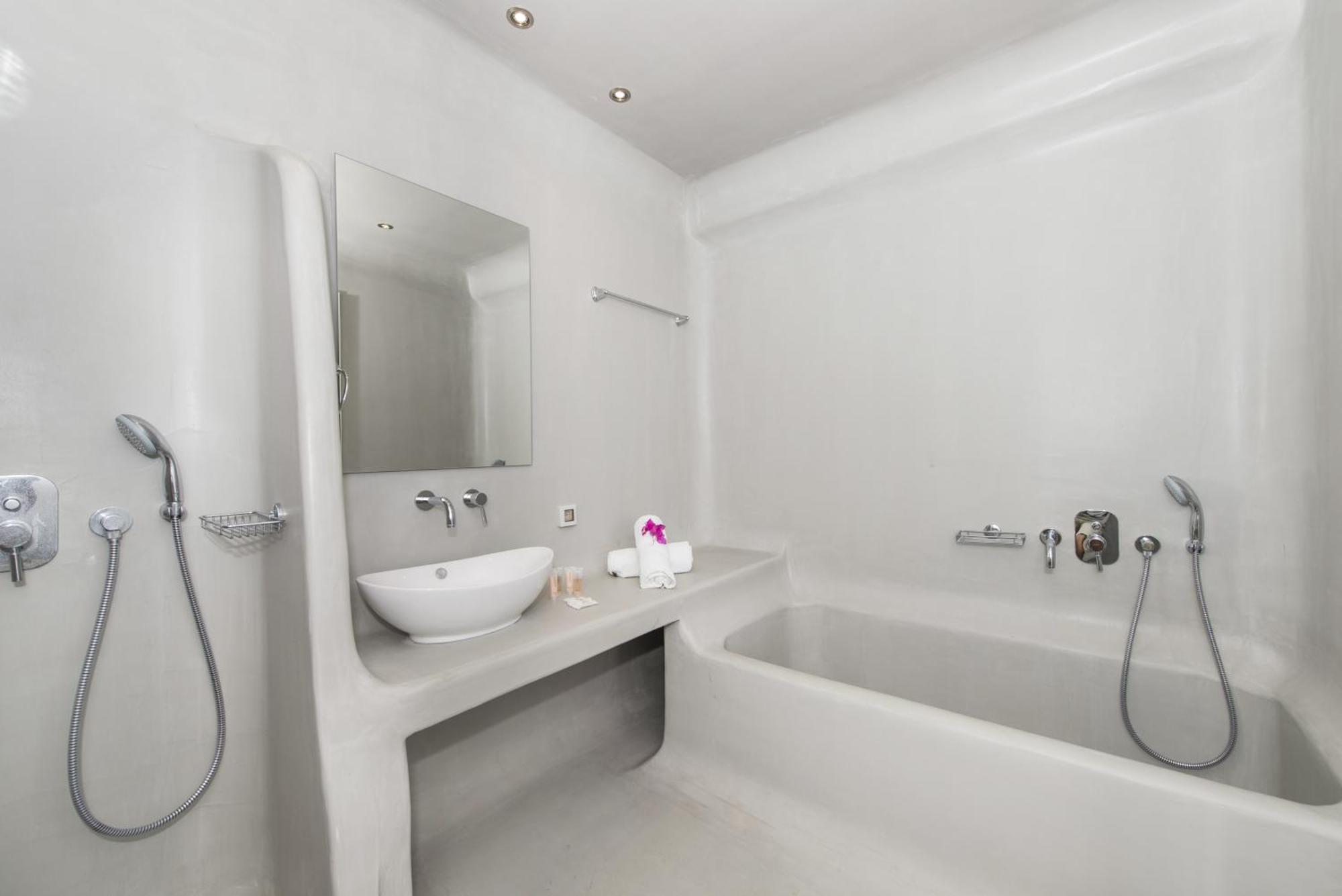 Junior Suite with Spa Bath