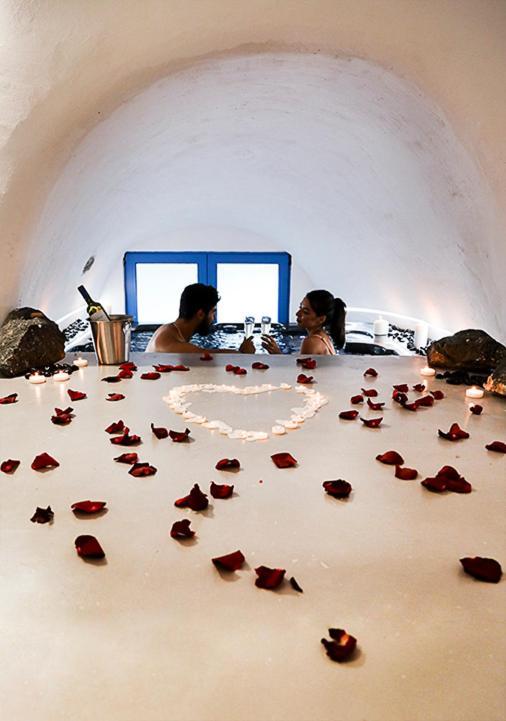 King Suite Spa Bath