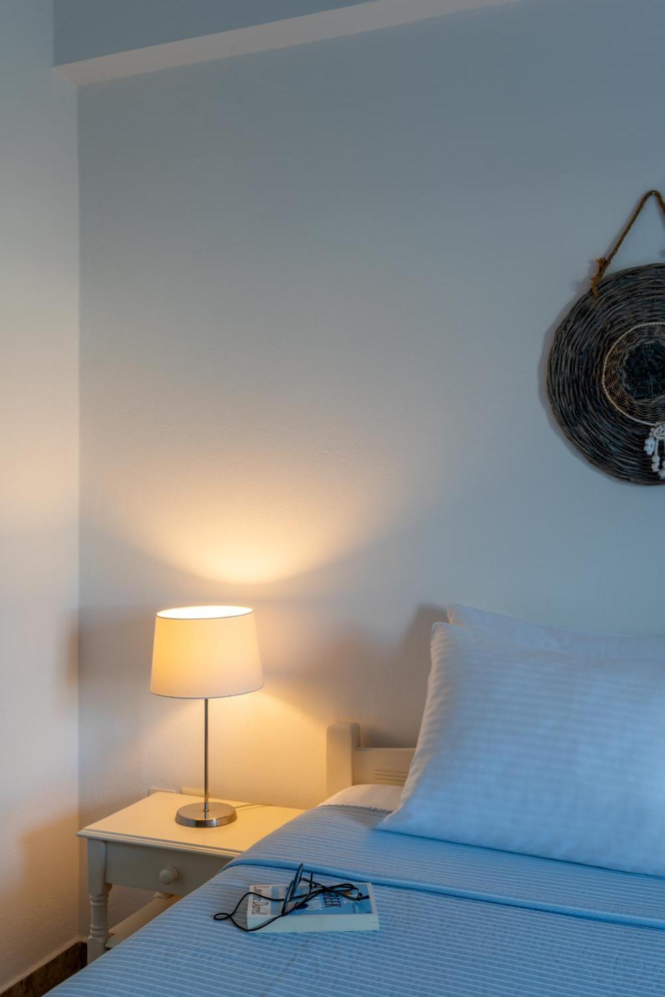 Single Room,1556894041:JPEG