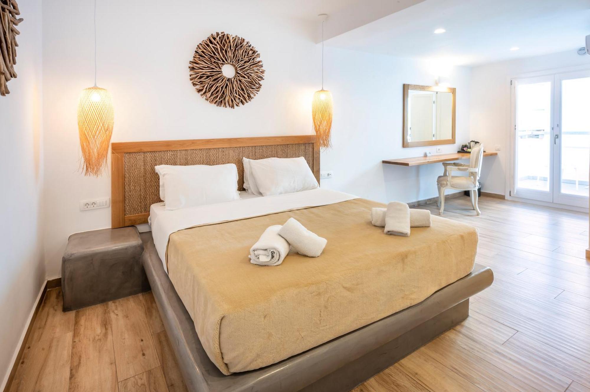 Junior Suite,1558585840:JPEG