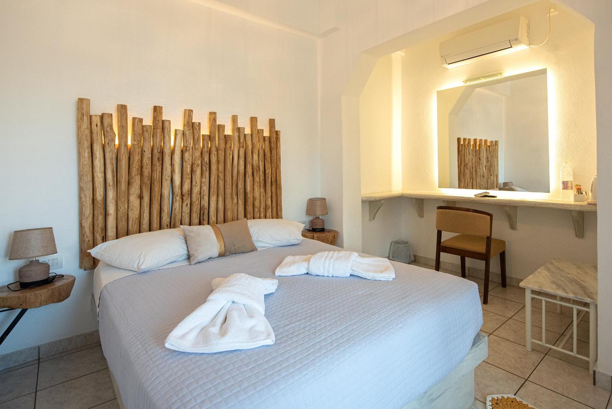 Double or Twin Room,1565574595:JPEG