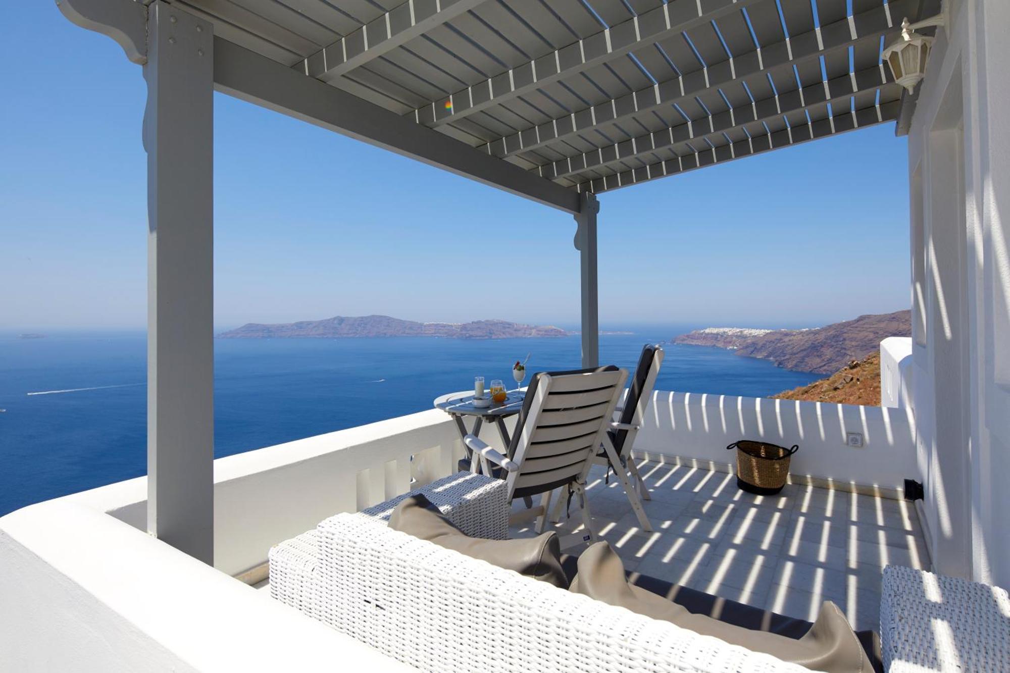 Superior Room Caldera View
