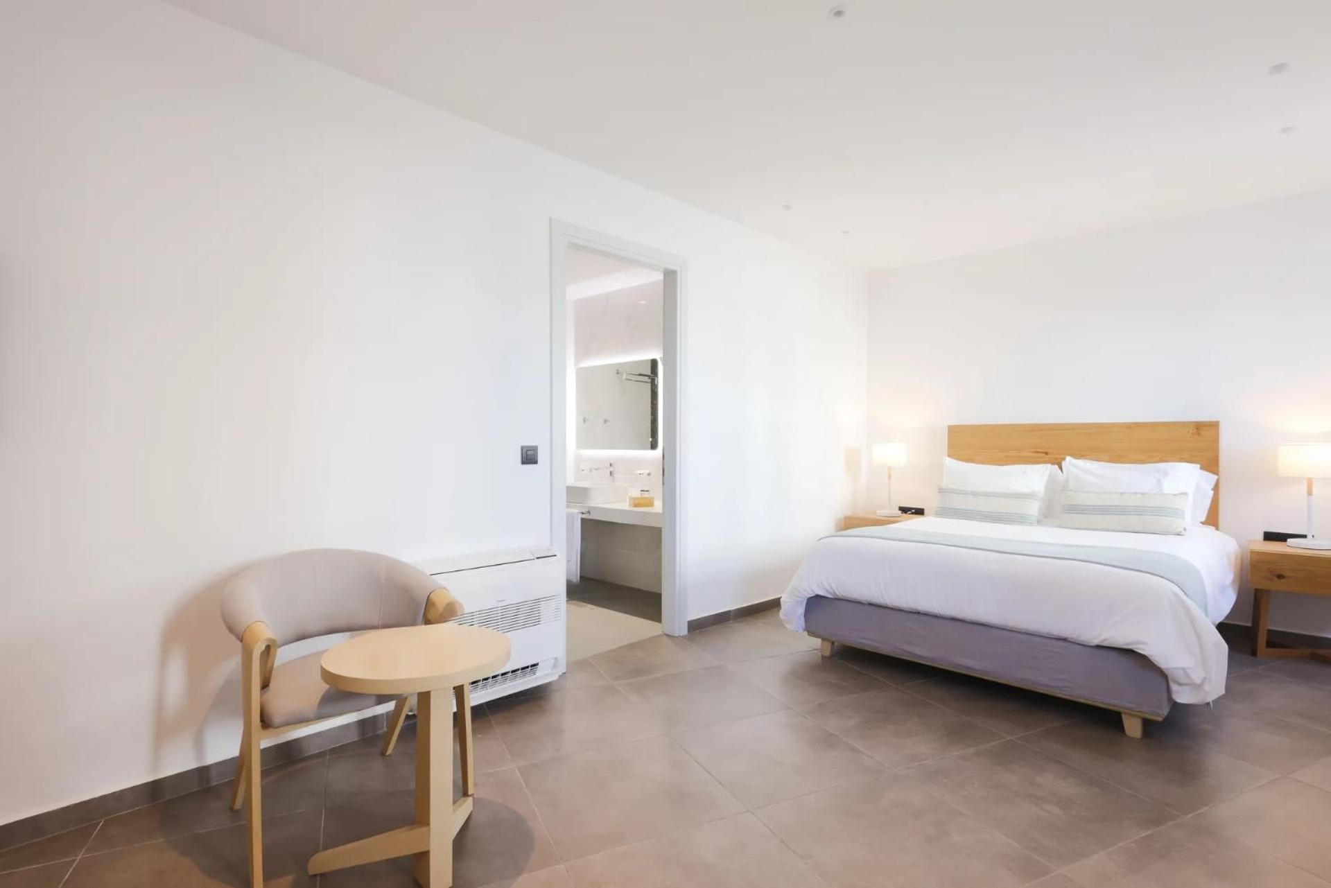 Comfort Deluxe Courtyard Room
