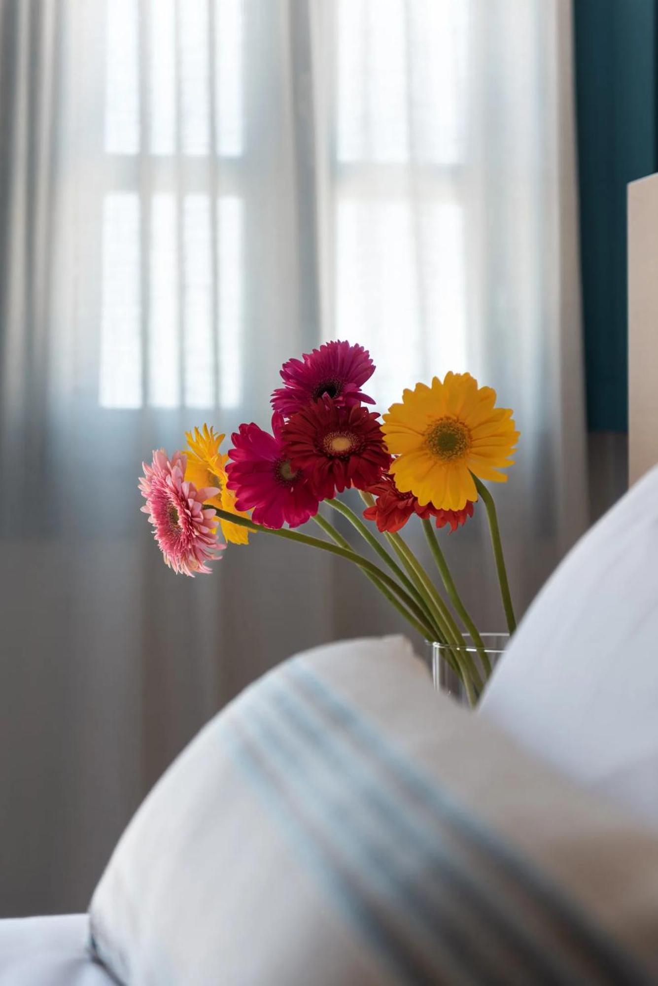 Santorini Sunrise Suite