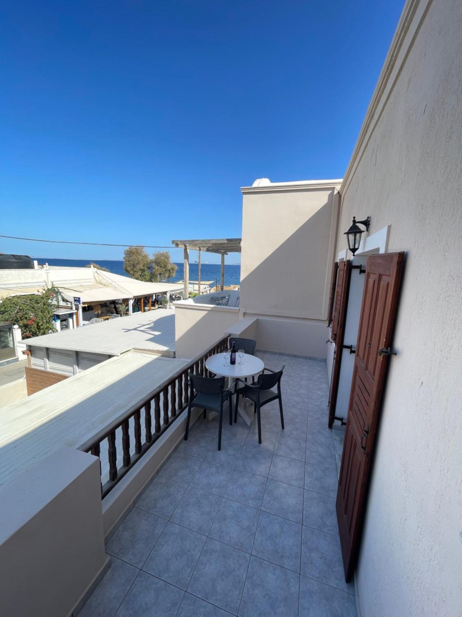 Standard Triple Sea view