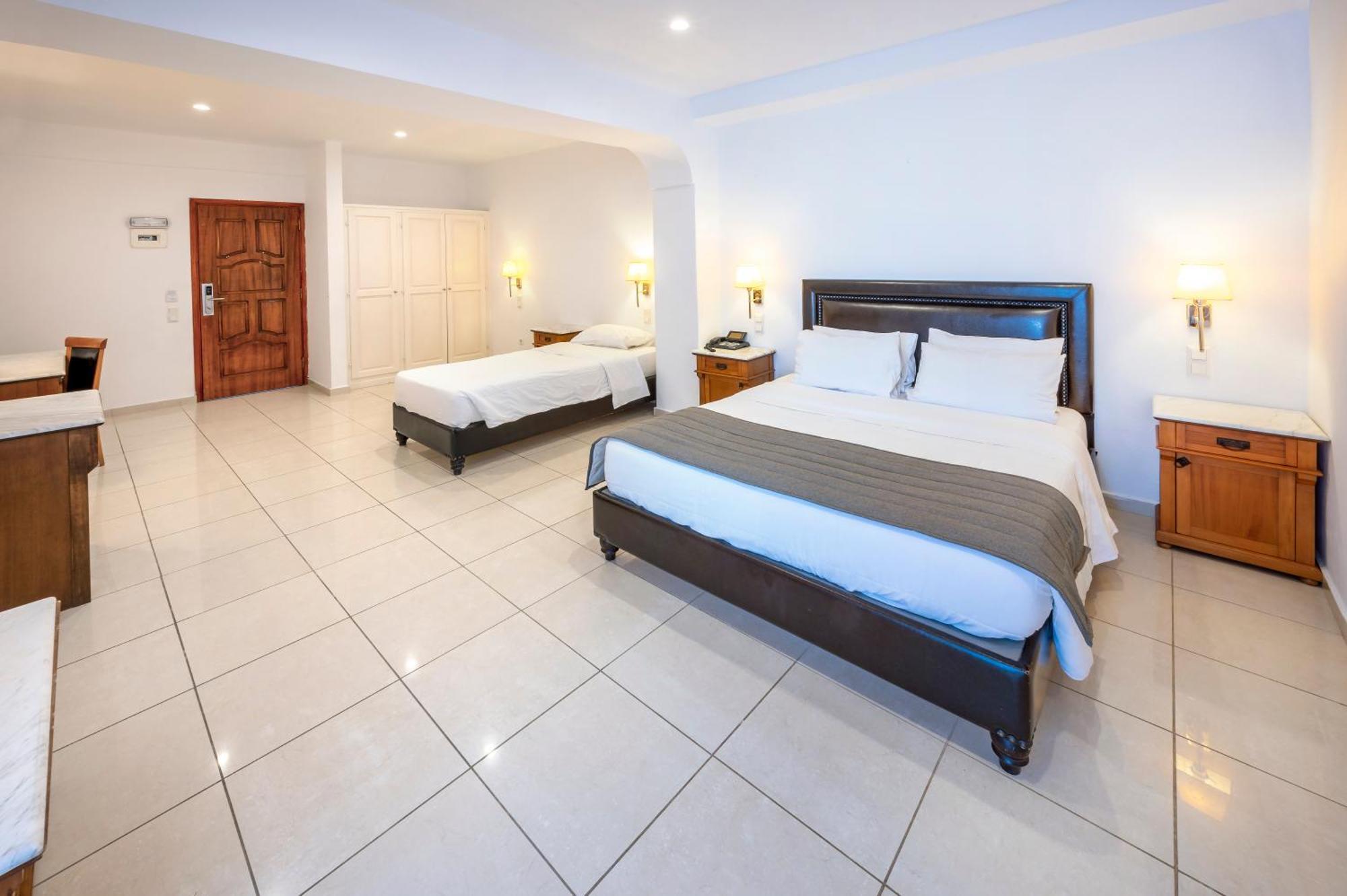 Room sharing pool