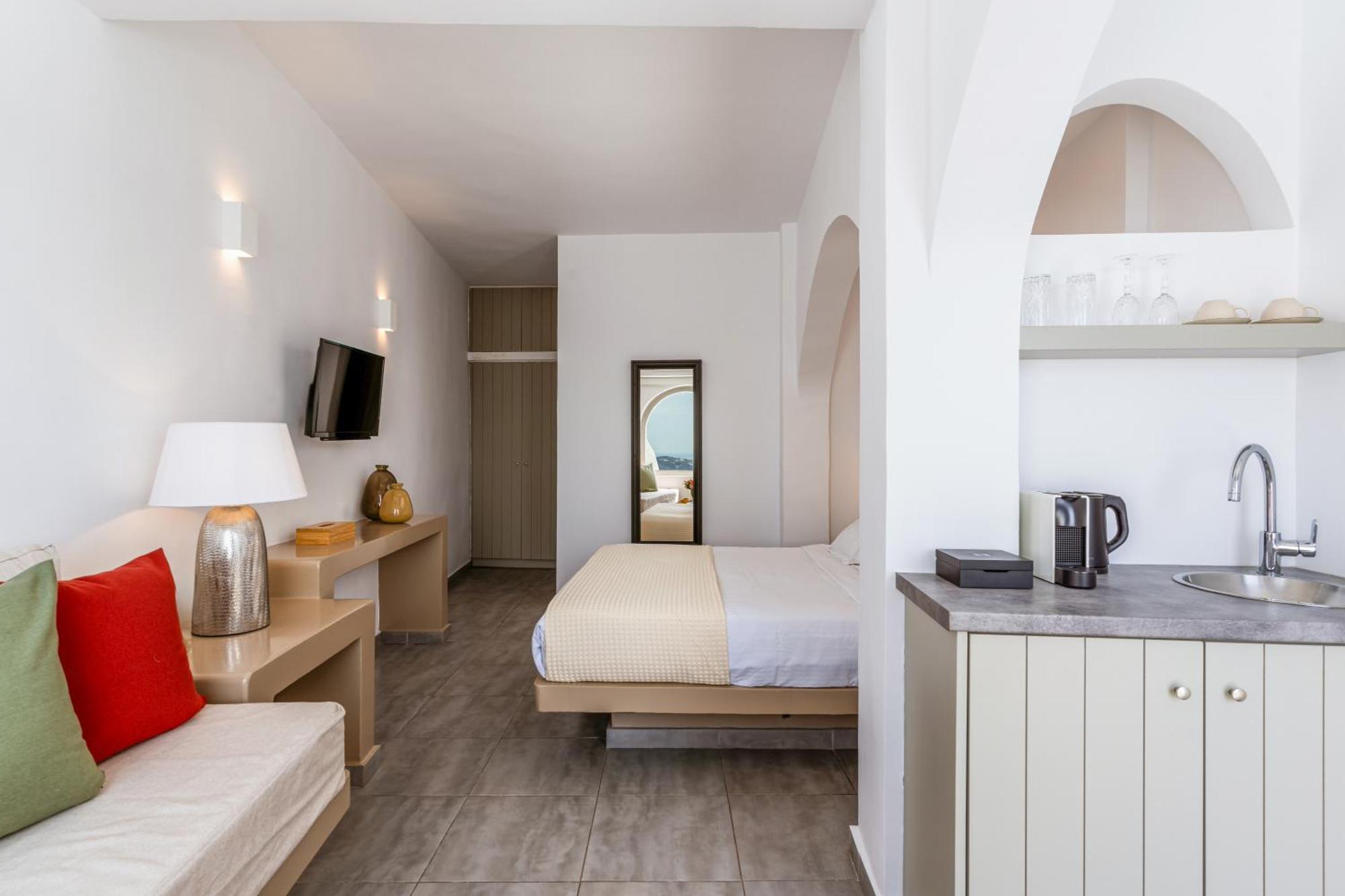 Superior Double Room Caldera View