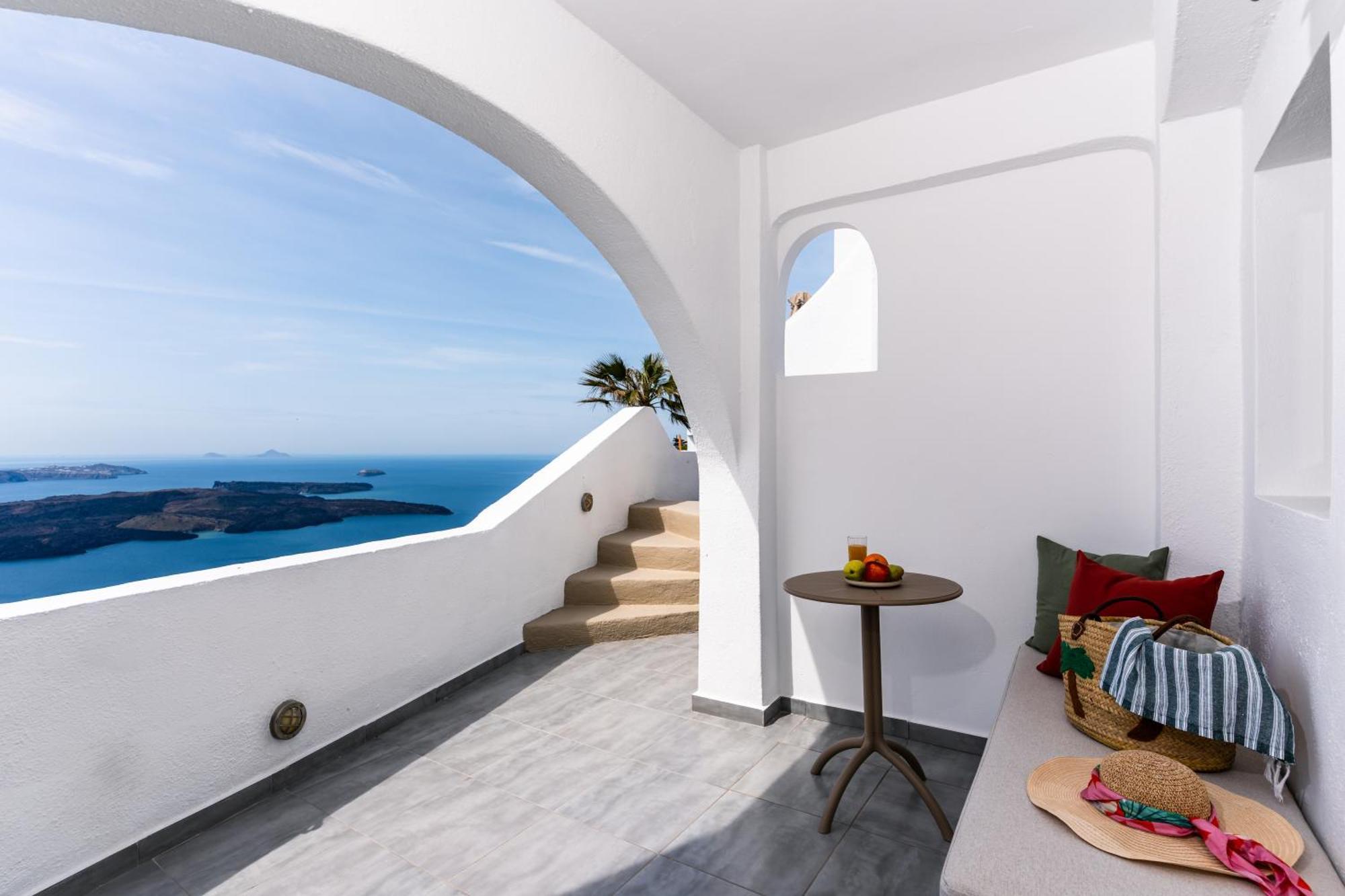 Superior Double Room Caldera View