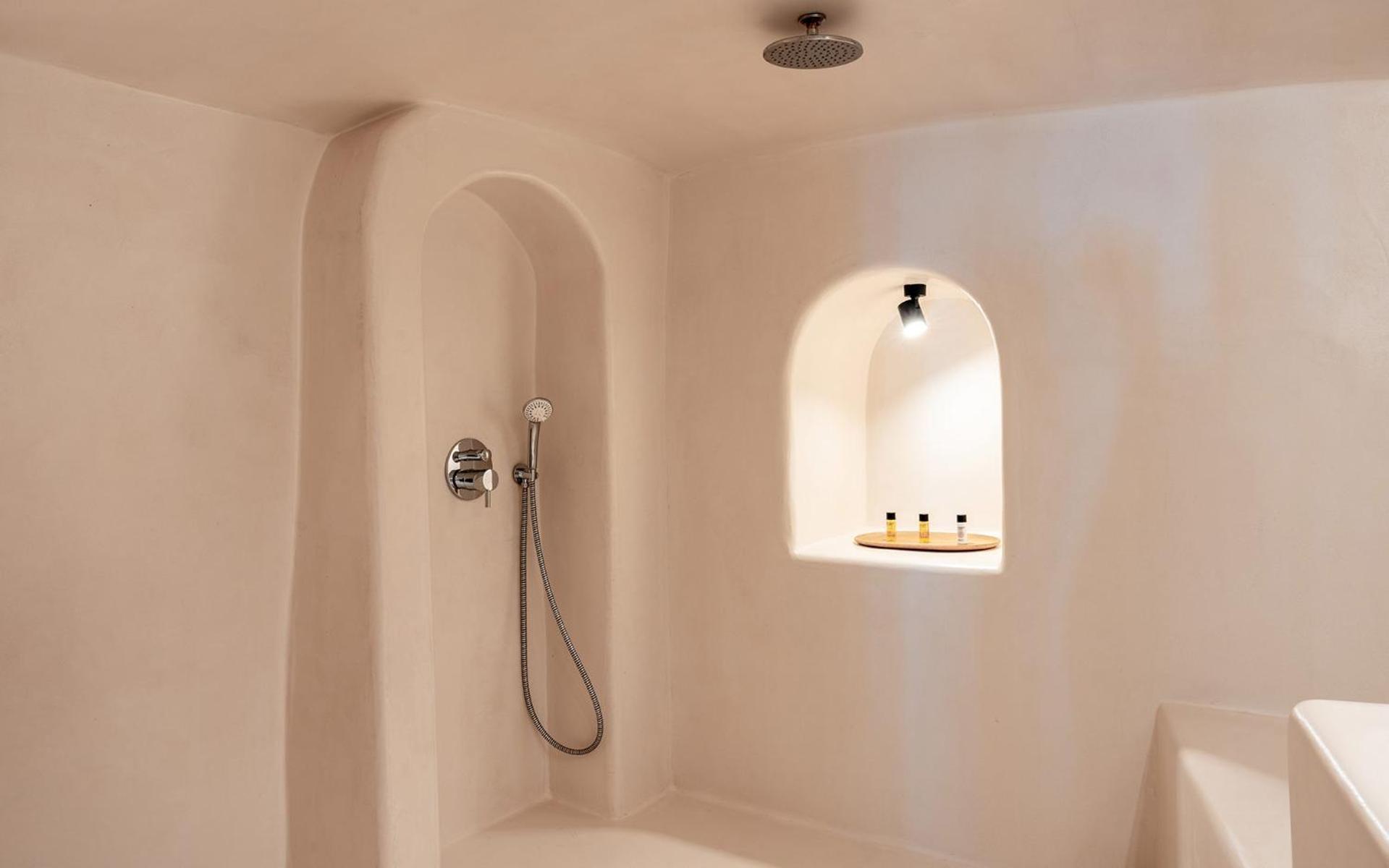 Two Bedroom Maisonette with Caldera View