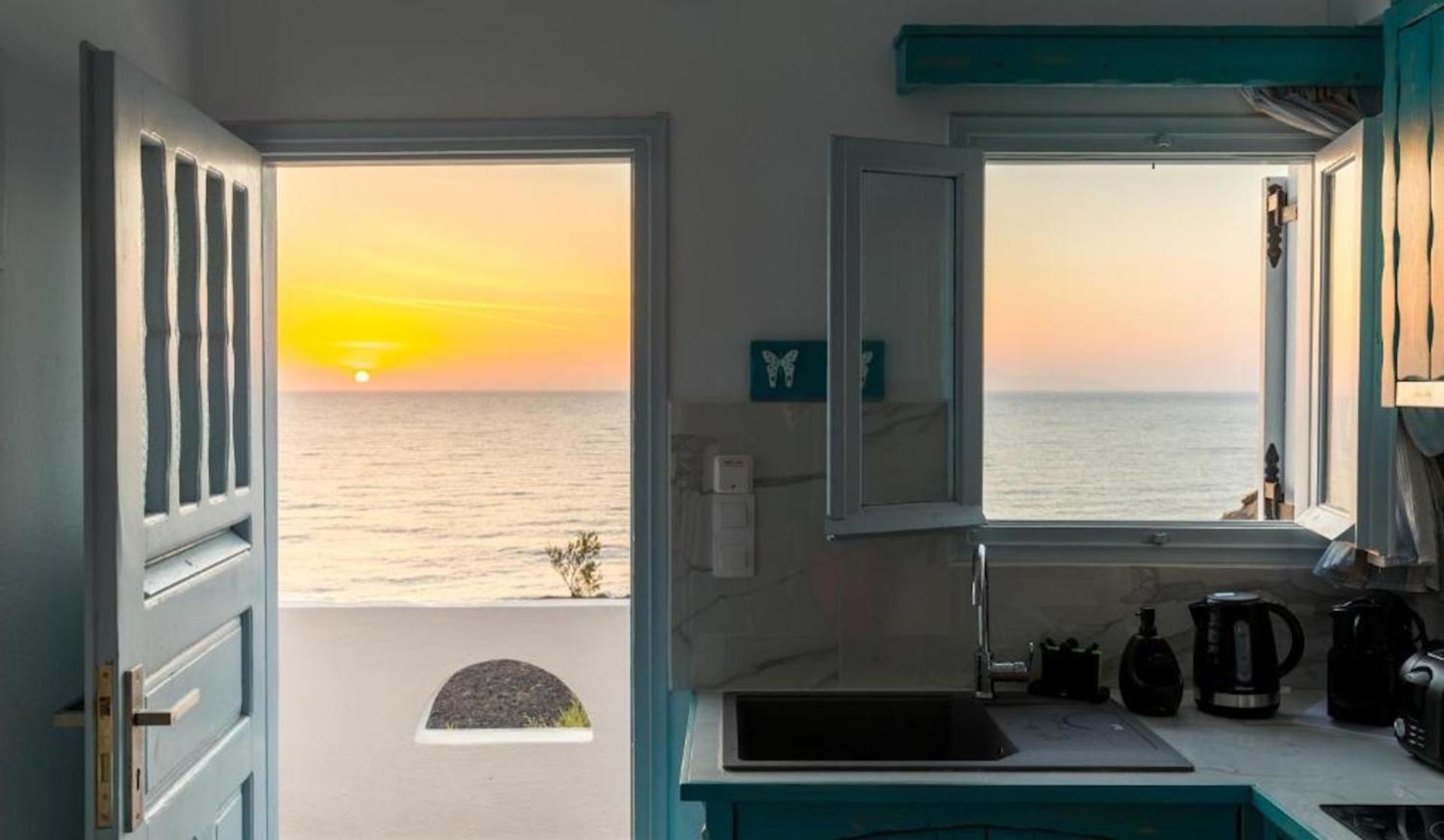 Sunrise Suite Balcony Sea View