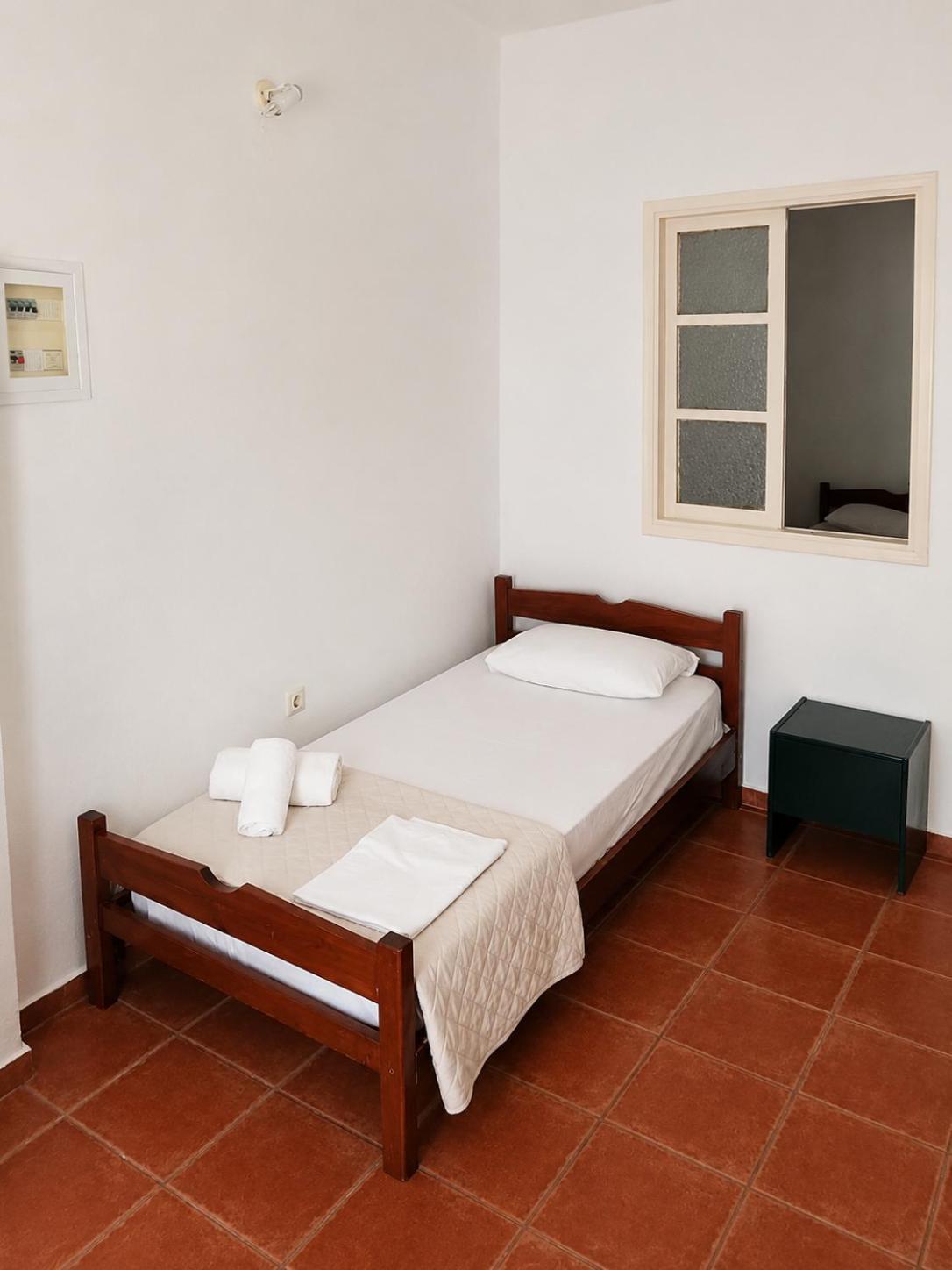 Earth Double Room without View