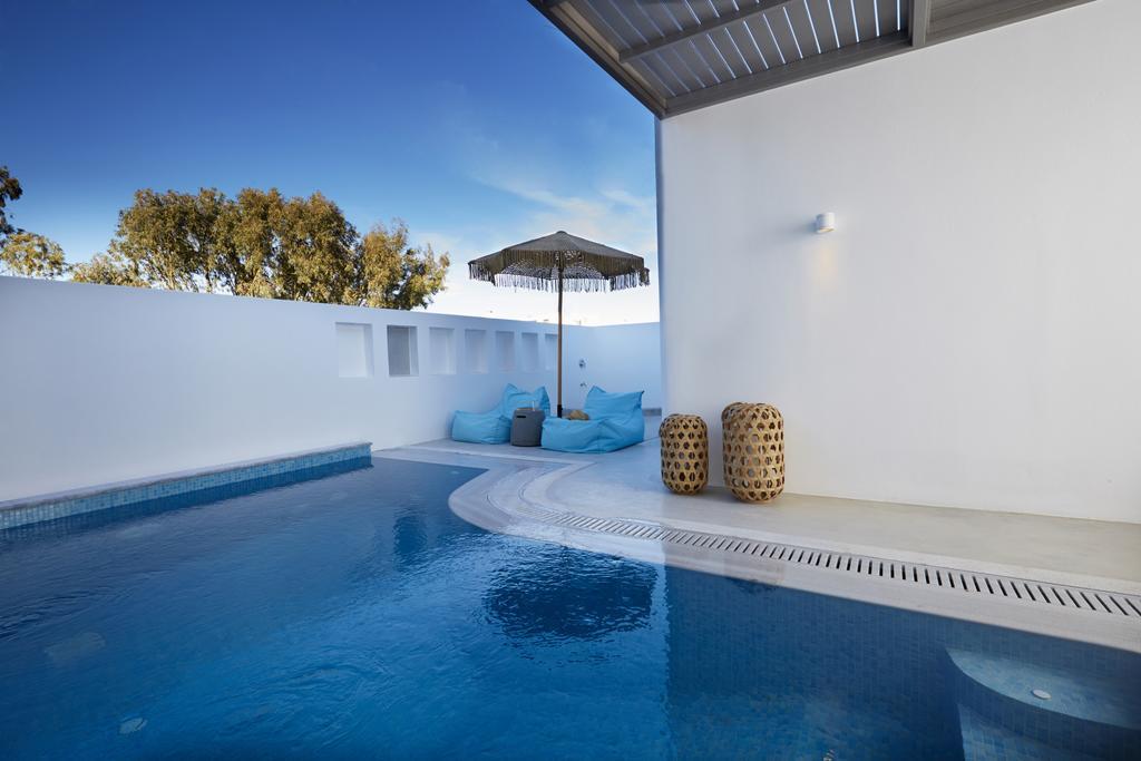 Traditional Villa Private Heated Pool