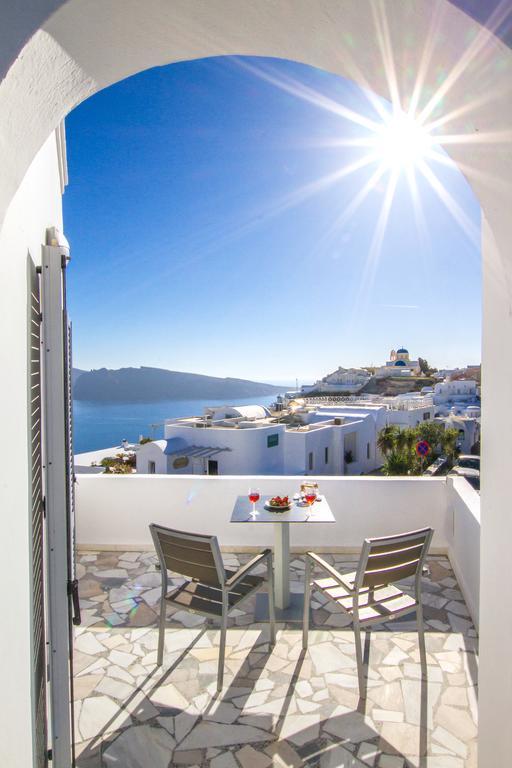 Deluxe Villa Caldera View