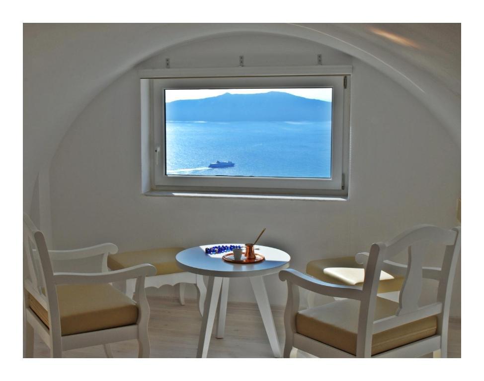 Suite with Caldera View