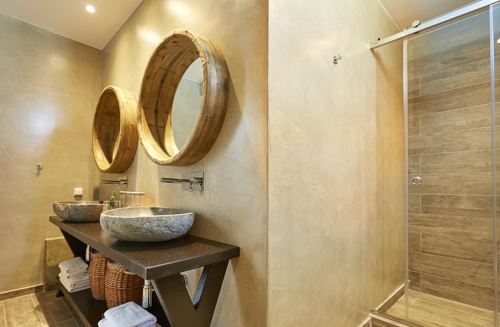 Villa Cave Stone mit eigenem Pool und Meerblick