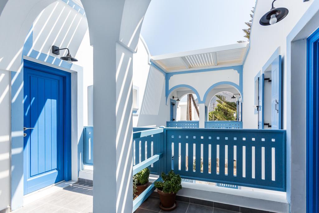 Traditional Apartment by Cocomat