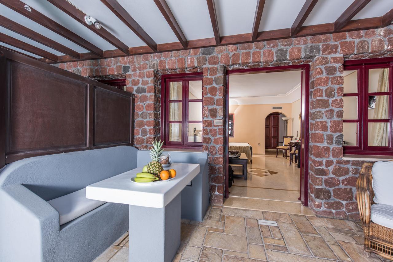 Junior Suite,974119141:JPEG