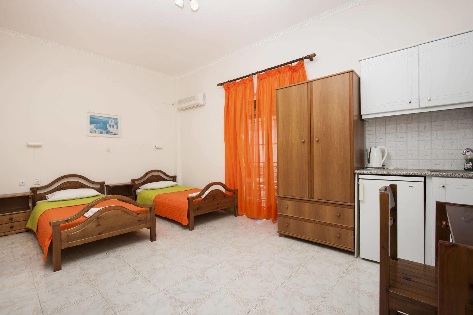 Triple Room Balcony
