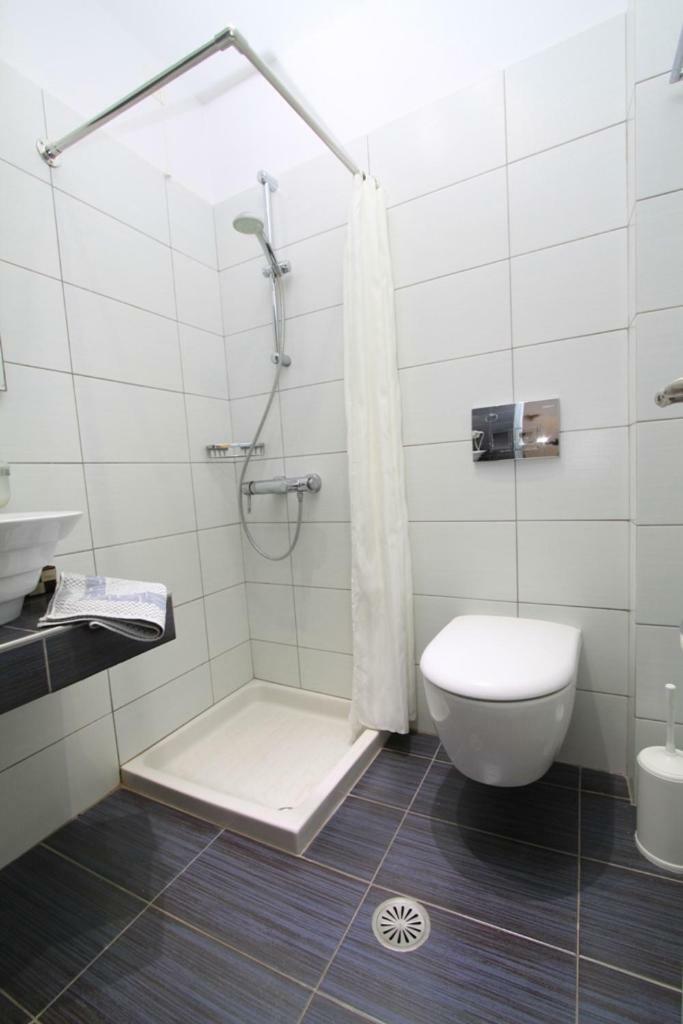 Economy Double Room Garden View