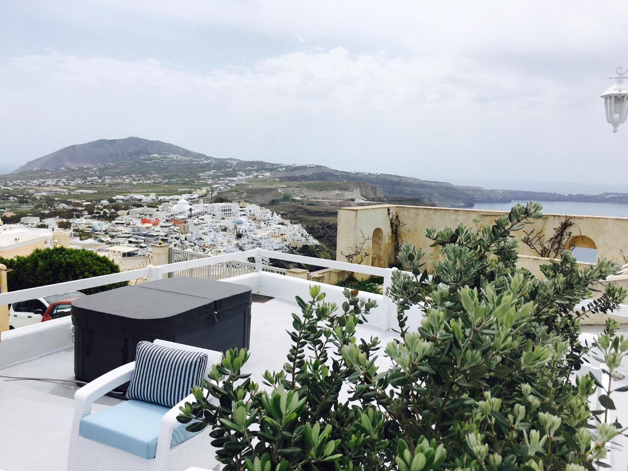 Silver Olive Luxury Cave House