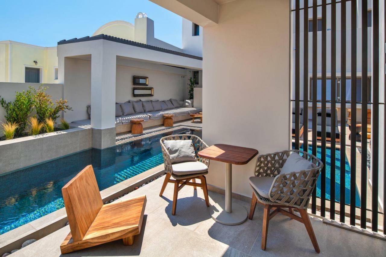 Double Room Pool View