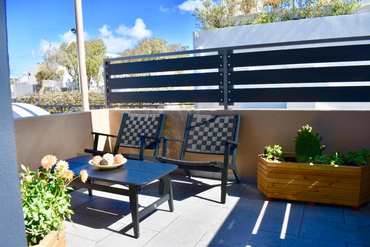 Apartment with Balcony,918593206:JPEG