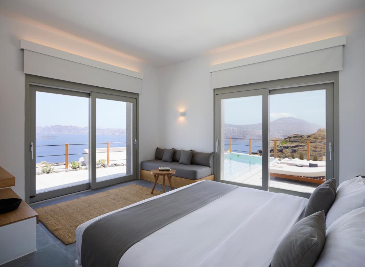 Deluxe Villa with Private Pool & Caldera View,Theodora or Alexandros